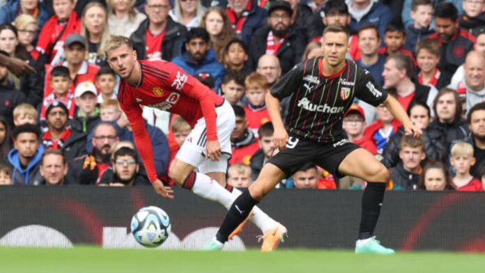 0 Shots on Target, 0 Dribbles, 0 Key Passes - United's Star Struggles to Find His Groove